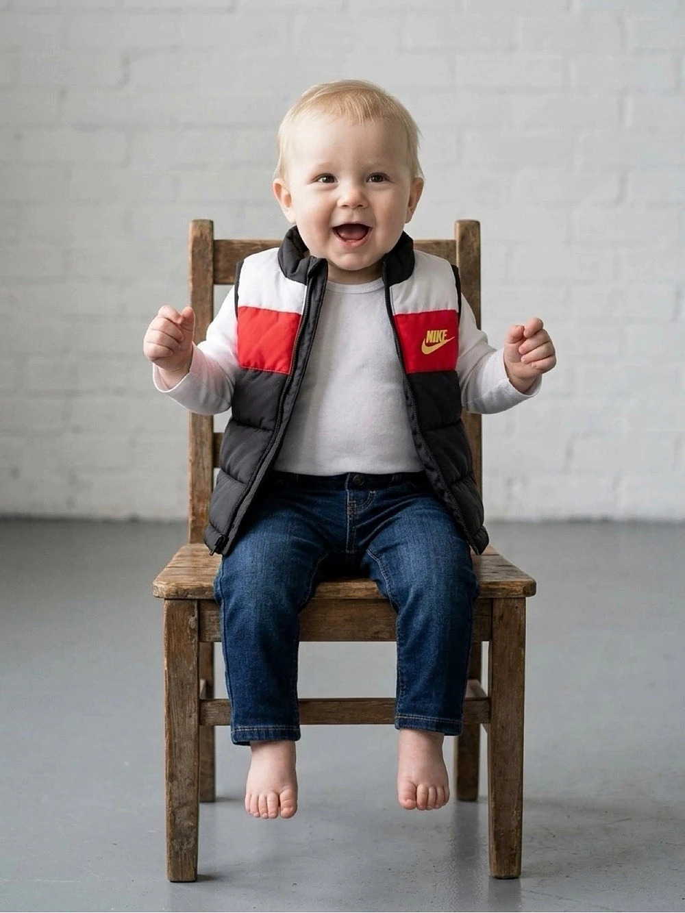 Nike Toddler Colorblock Puffer Vest Boys 2T Black & Red
